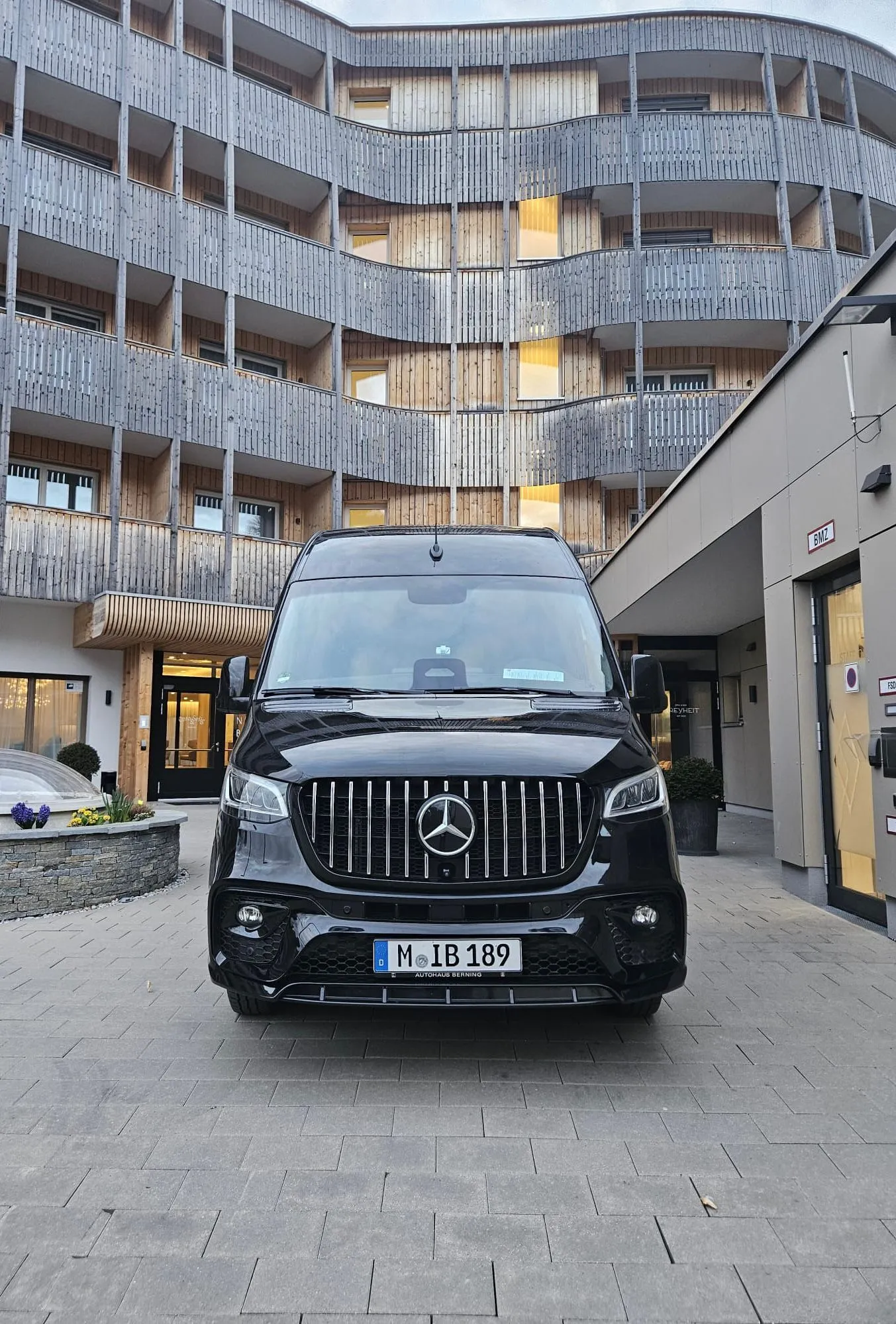 Mercedes-Benz VIP Sprinter Seitenansicht